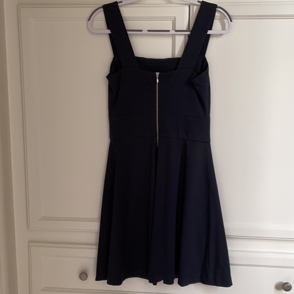 Banana Republic/Milly navy a-line dress - size 4 - so flattering- ๐ - Picture 7 of 8